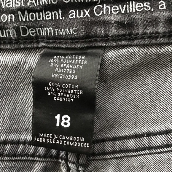 Plus Size Massimo Black Denim Jeans - Picture 2 of 4